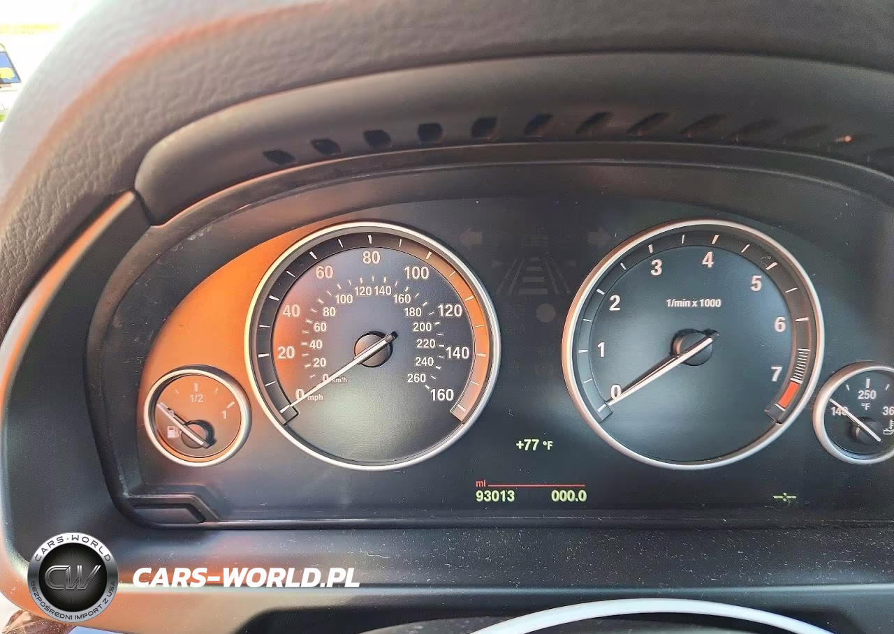 2017 BMW X5 xDrive50I VIN:5UXKR6C55H0J83804 - 9