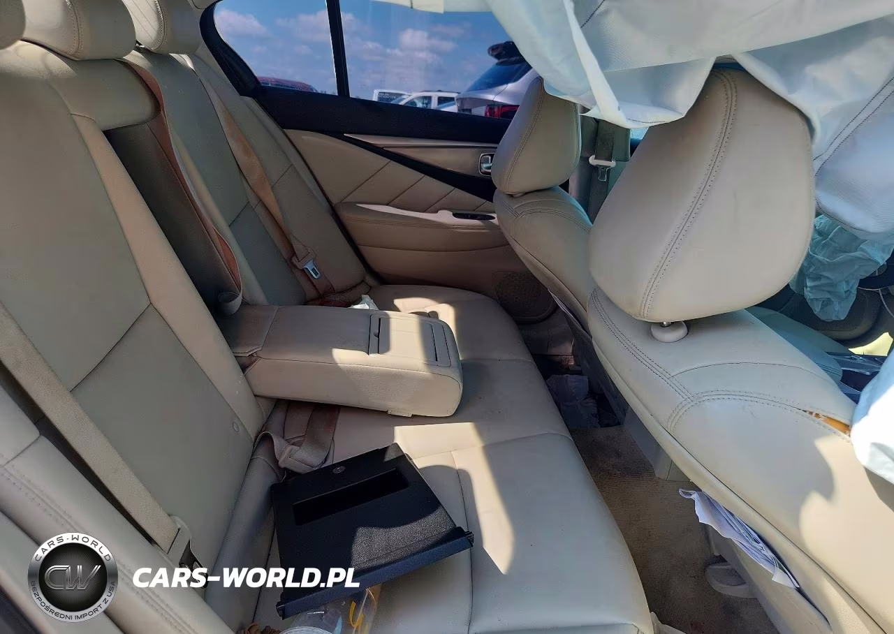 2014 Infiniti Q50 Premium VIN:JN1BV7ARXEM705777 - 10