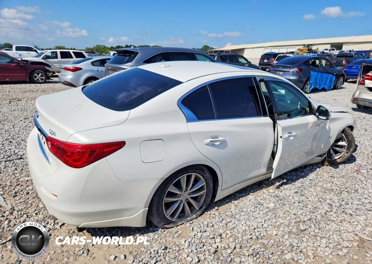 2014 Infiniti Q50 Premium VIN:JN1BV7ARXEM705777 - 3