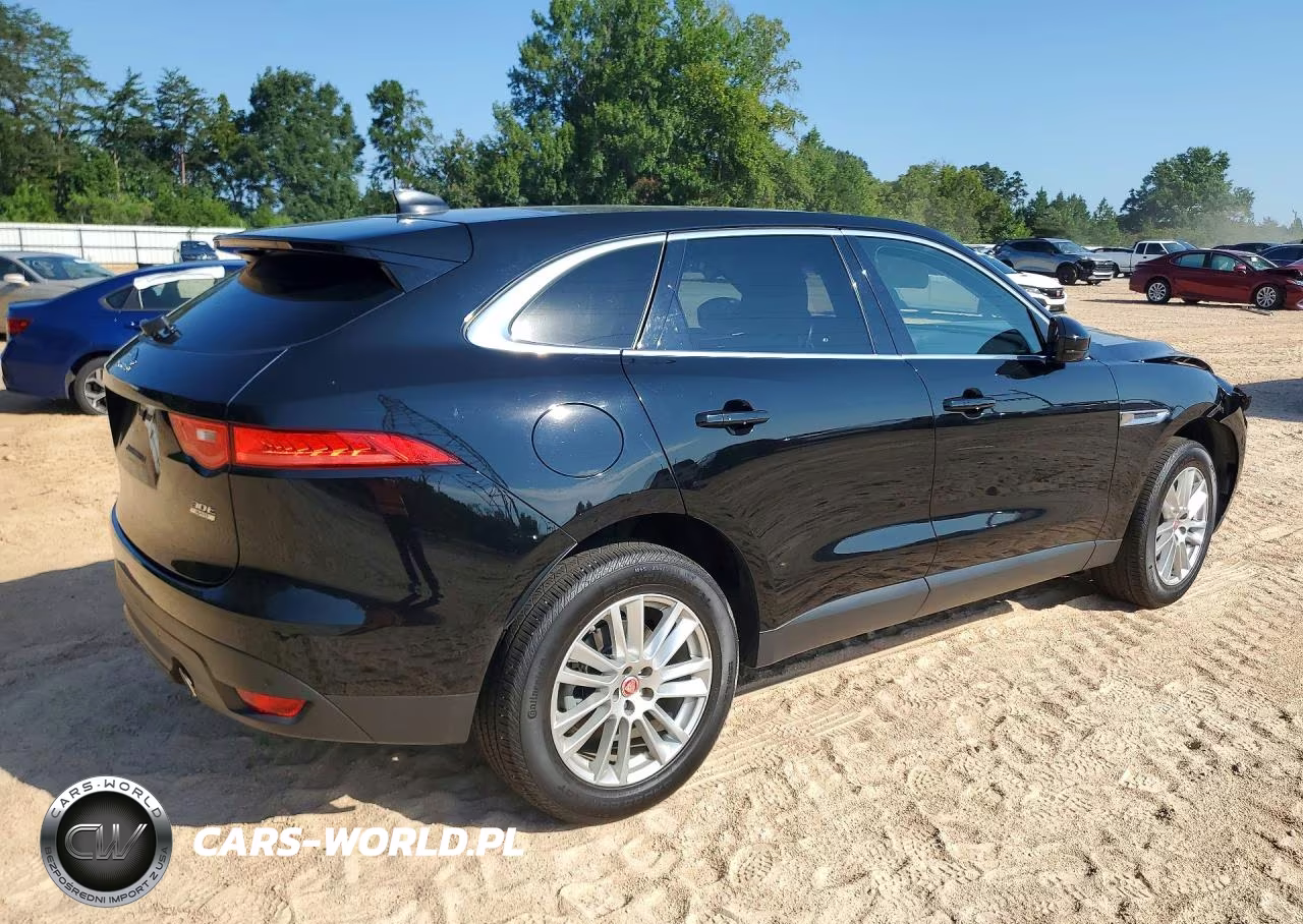 2020 Jaguar F-Pace Prestige VIN:SADCK2GXXLA637406 - 3