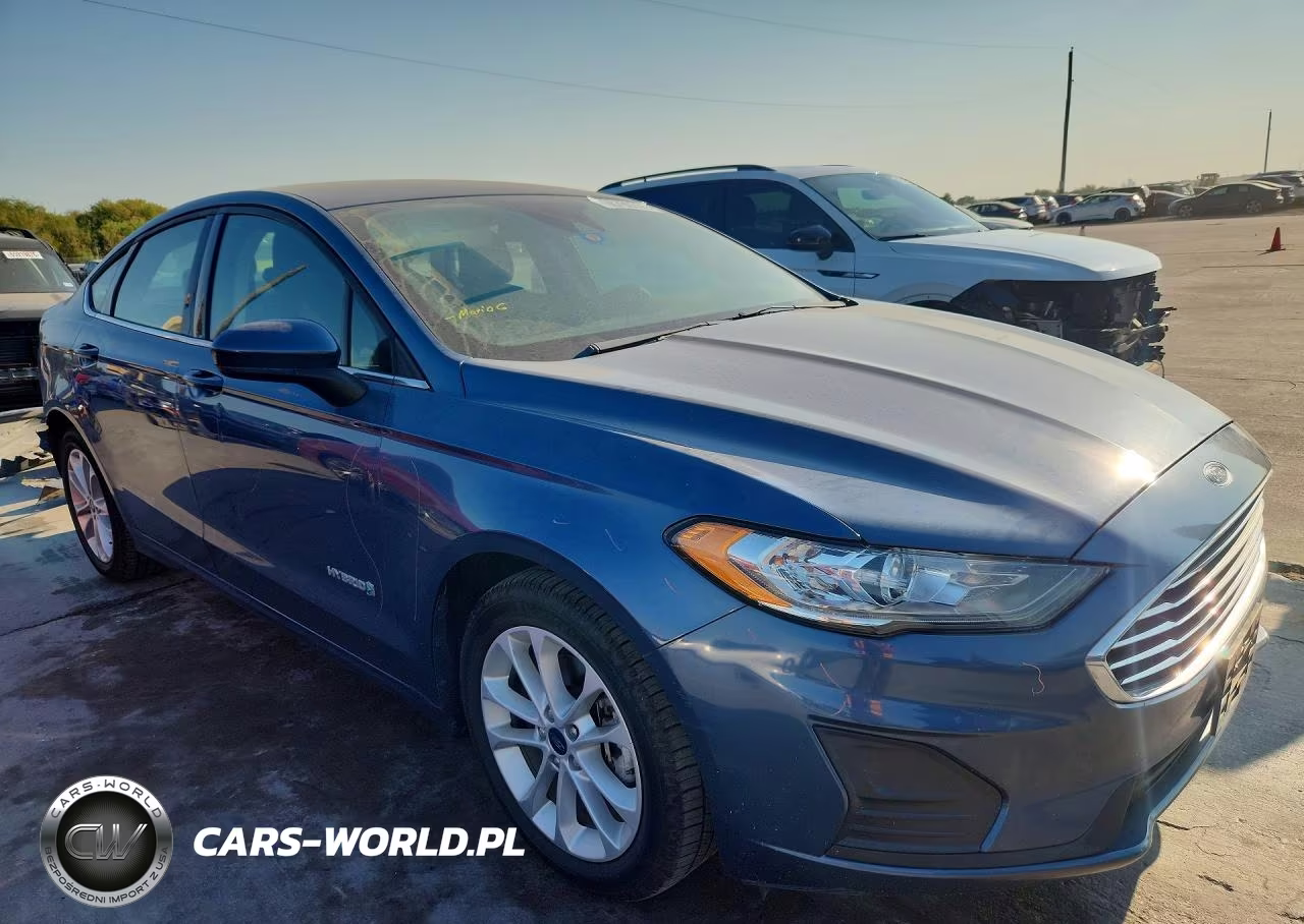 2019 Ford Fusion Se VIN:3FA6P0LU6KR208431 - 4