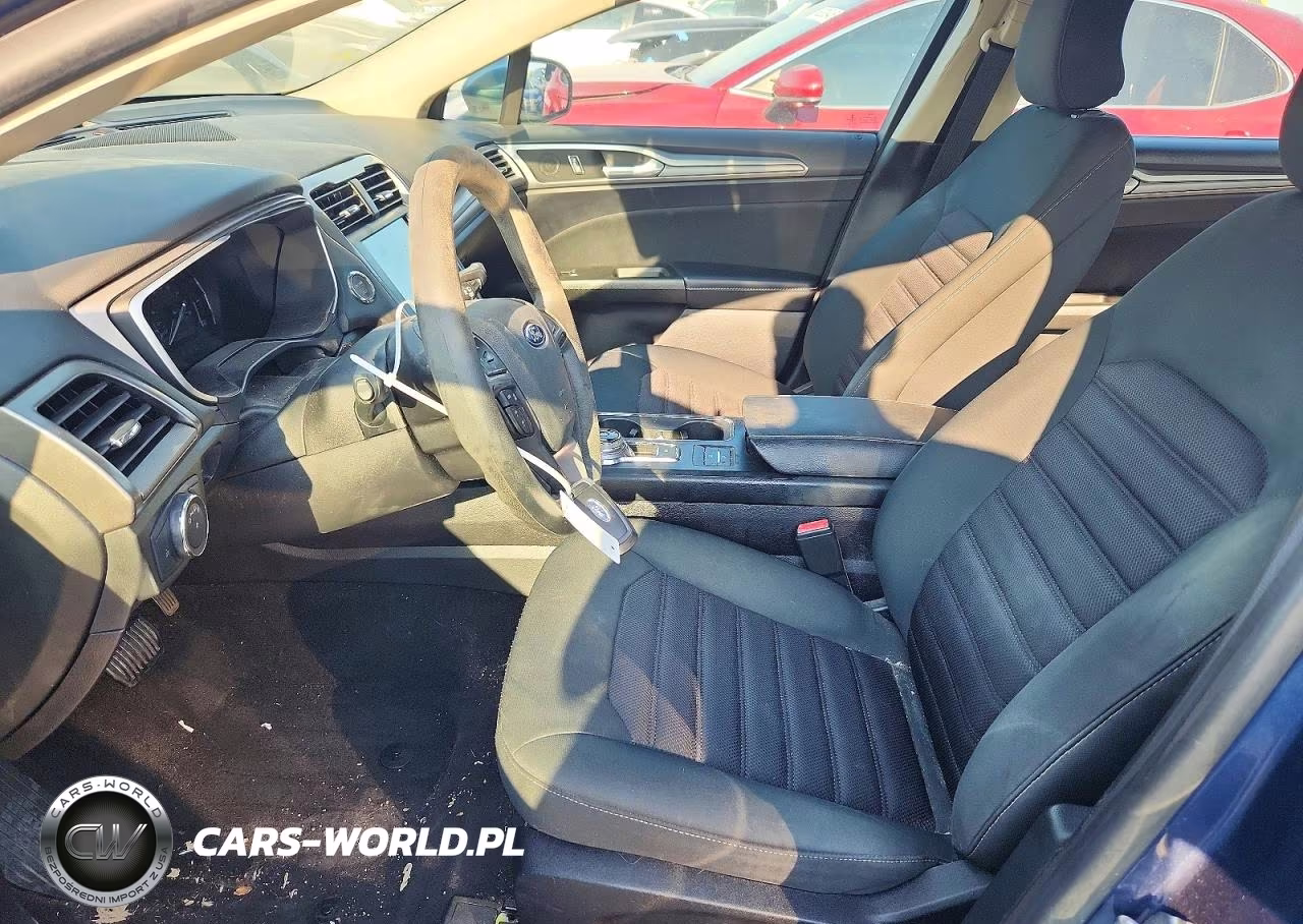 2019 Ford Fusion Se VIN:3FA6P0LU6KR208431 - 7