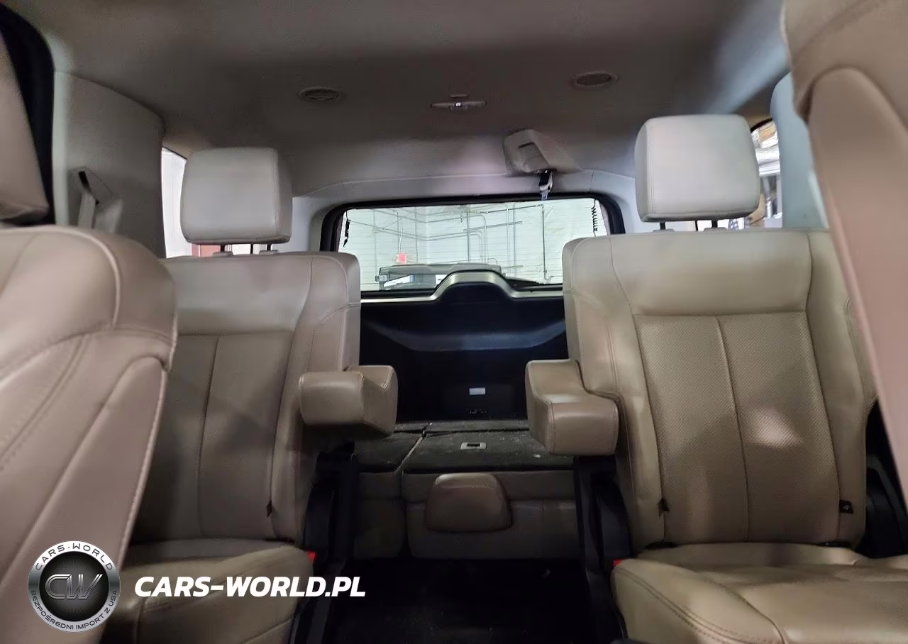 2022 Ford Expedition Xlt VIN:1FMJU1JT9NEA27940 - 10