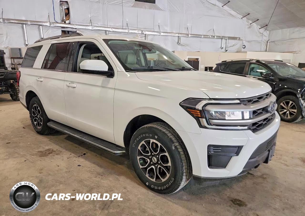 2022 Ford Expedition Xlt VIN:1FMJU1JT9NEA27940 - 4