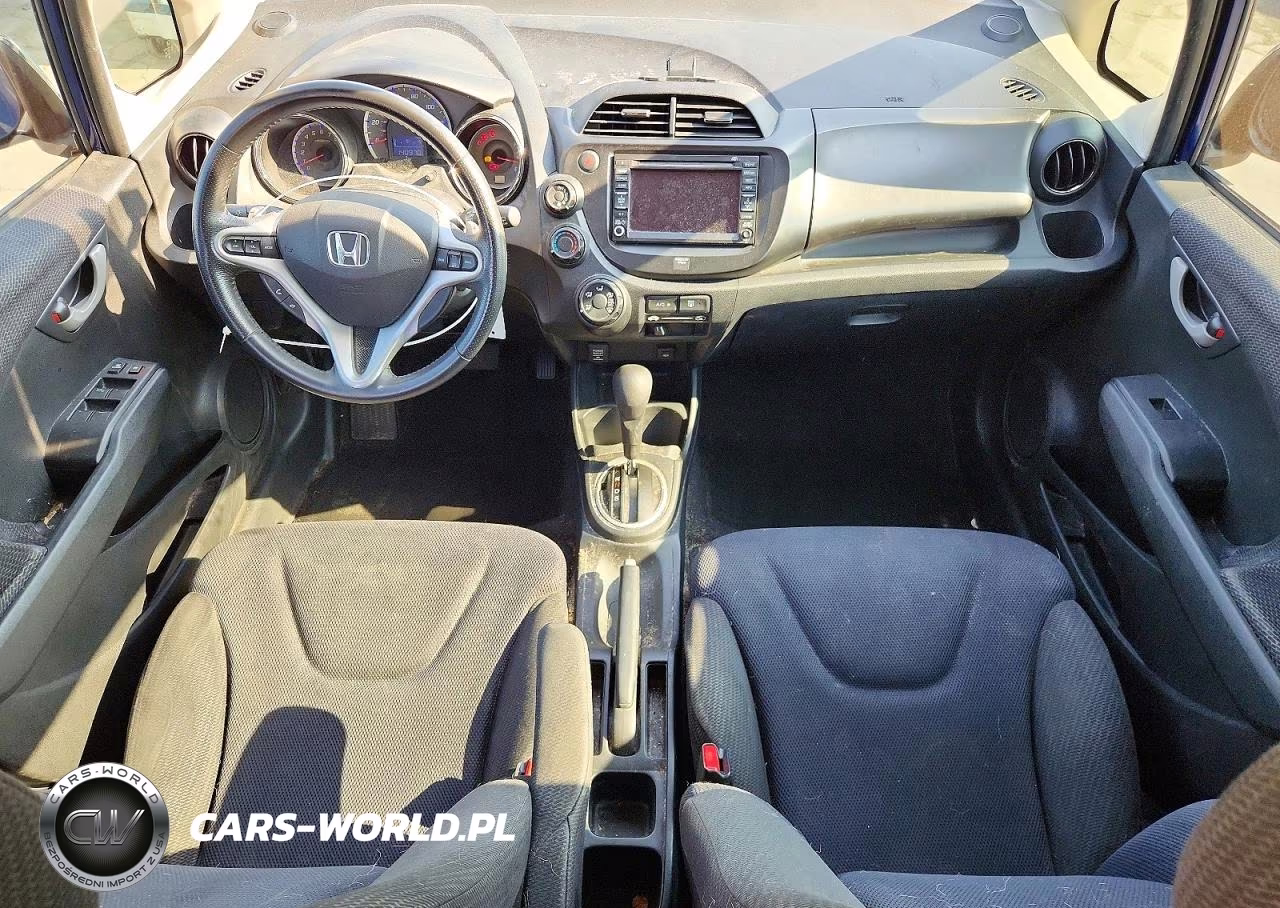 2013 Honda Fit Sport VIN:JHMGE8H62DC007512 - 8