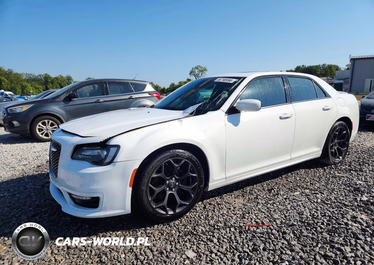 2020 Chrysler 300 S – zdjęcie 1 z 12