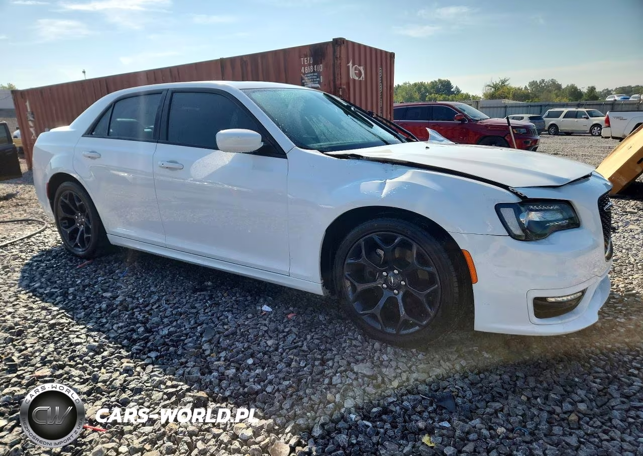 2020 Chrysler 300 S VIN:2C3CCABTXLH178455 - 4