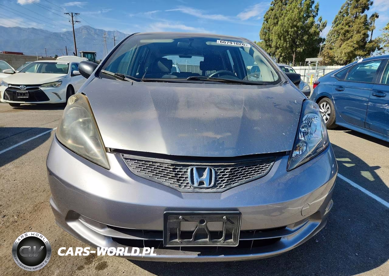 2010 Honda Fit VIN:JHMGE8H27AC022404 - 5