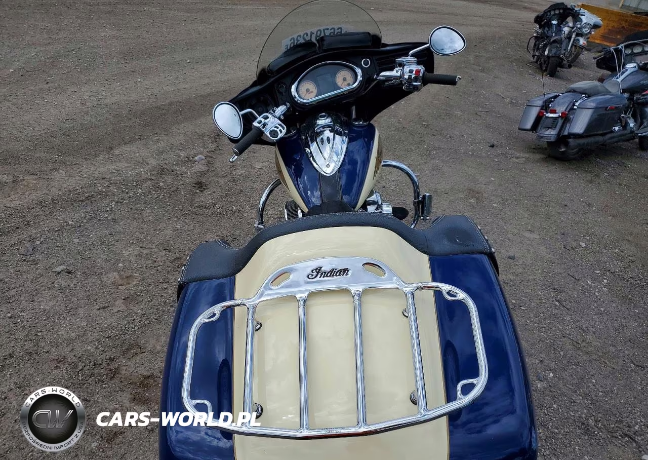 2015 Indian Chieftain VIN:56KTCAAA7F3325702 - 6