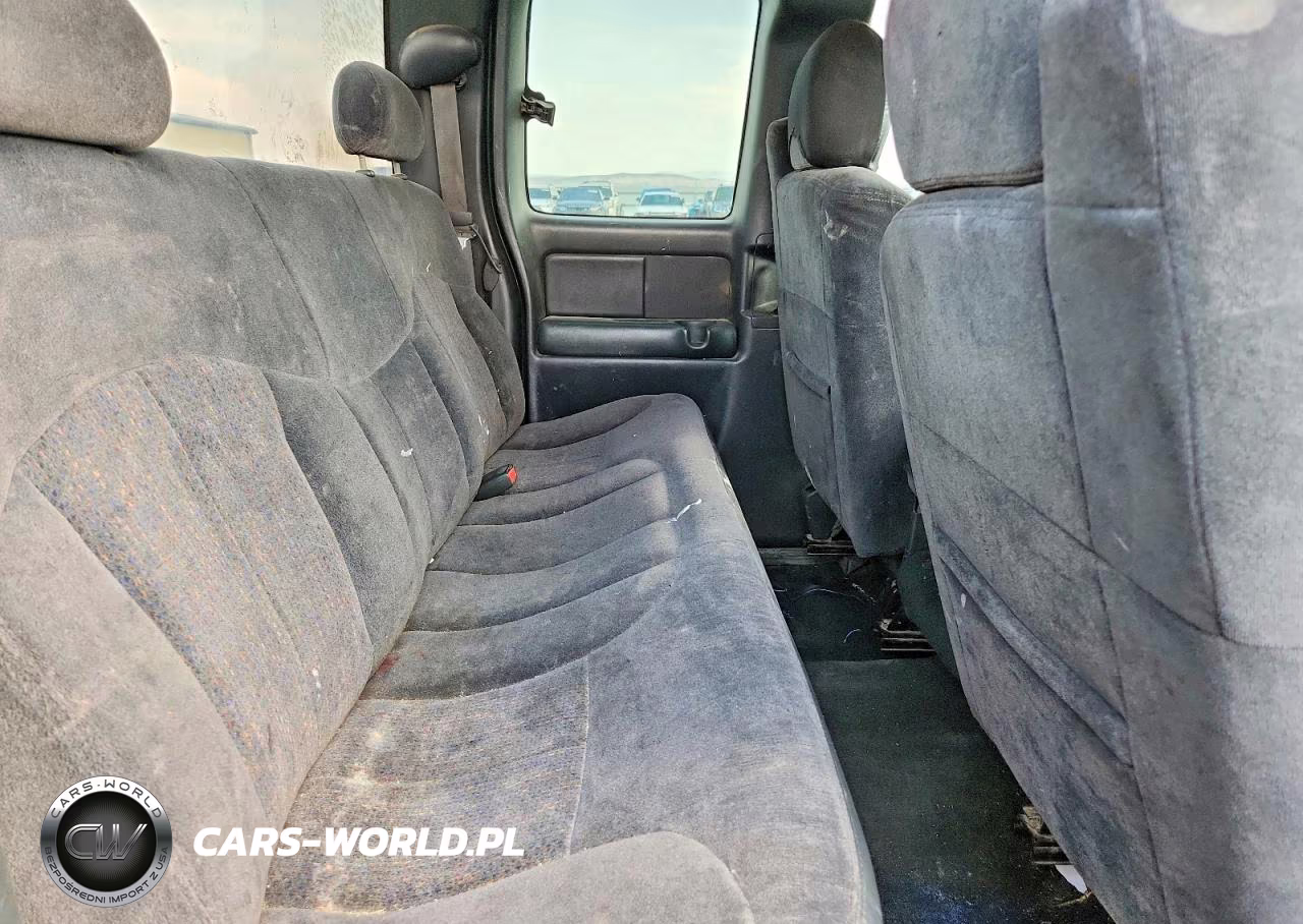 2000 Chevrolet Silverado K1500 VIN:1GCEK19T0YE301885 - 10