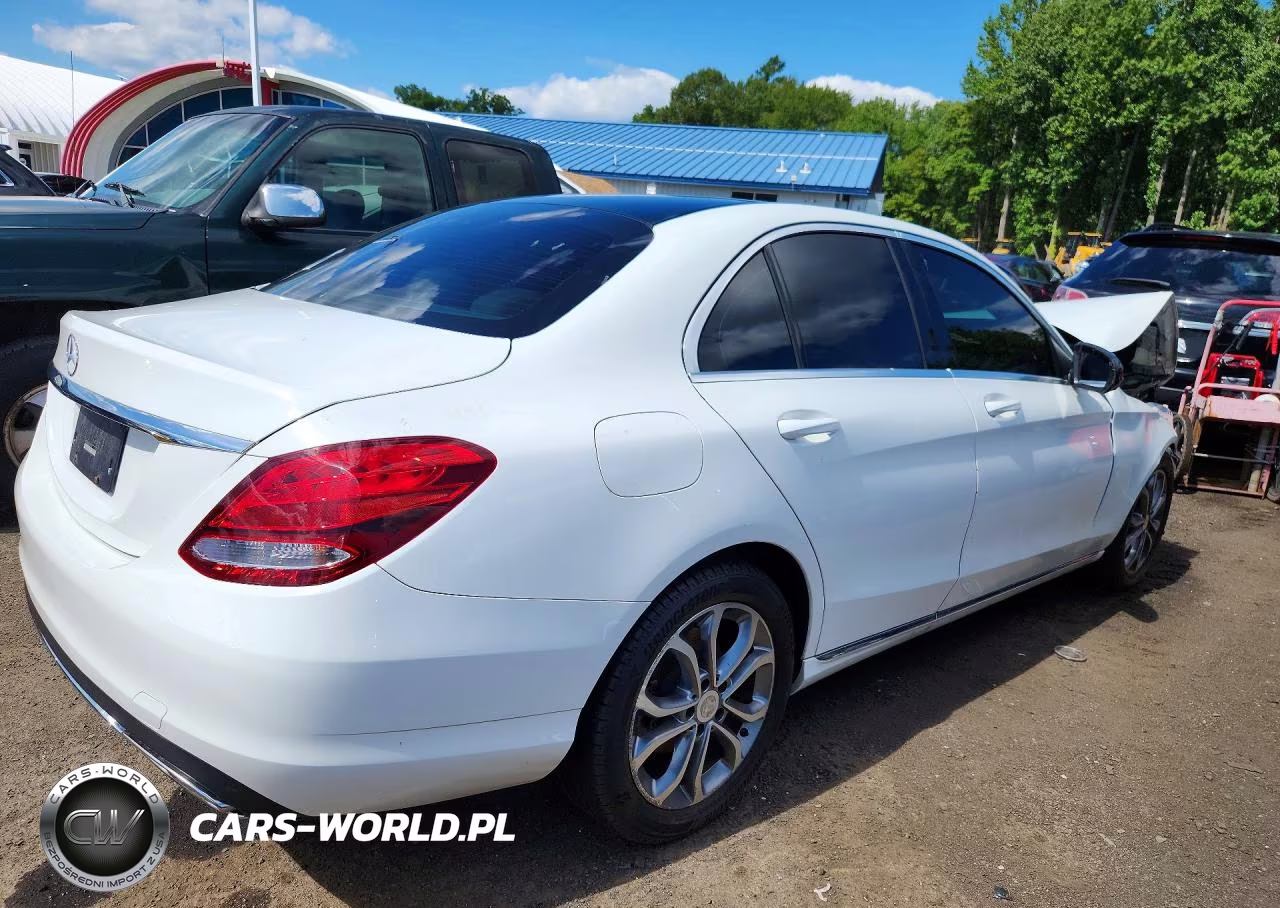 2017 Mercedes-Benz C 300 VIN:55SWF4JBXHU201836 - 3