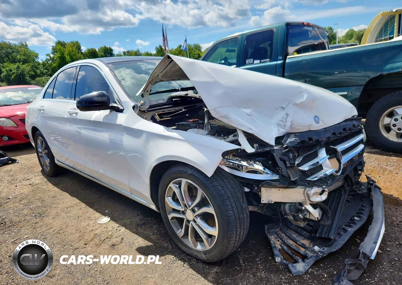 2017 Mercedes-Benz C 300 VIN:55SWF4JBXHU201836 - 4