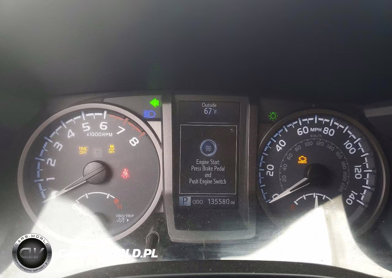 2016 Toyota Tacoma Trd Off-Road VIN:5TFCZ5AN3GX018665 - 9