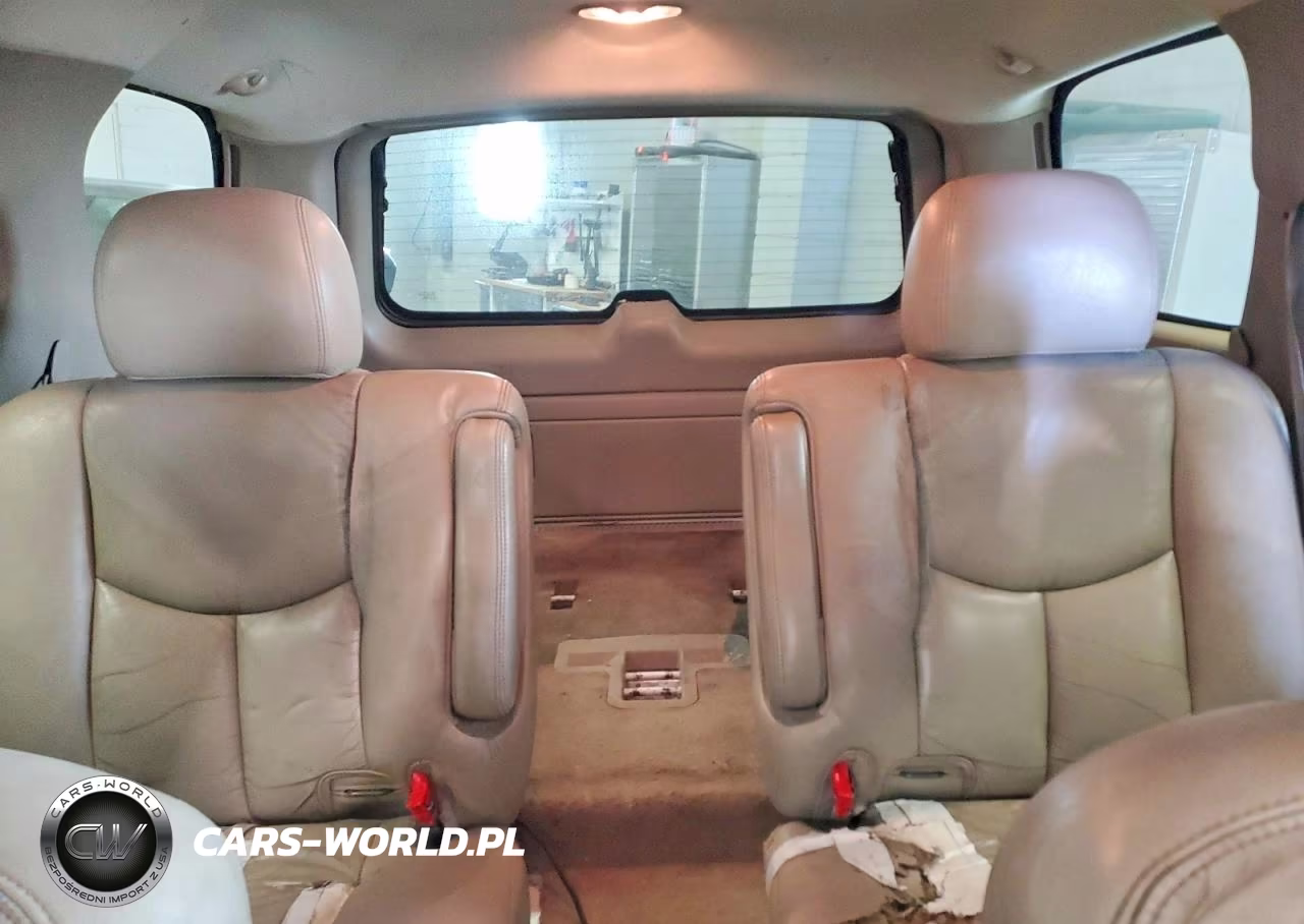 2006 Chevrolet Tahoe K1500 VIN:1GNEK13T76R165292 - 10