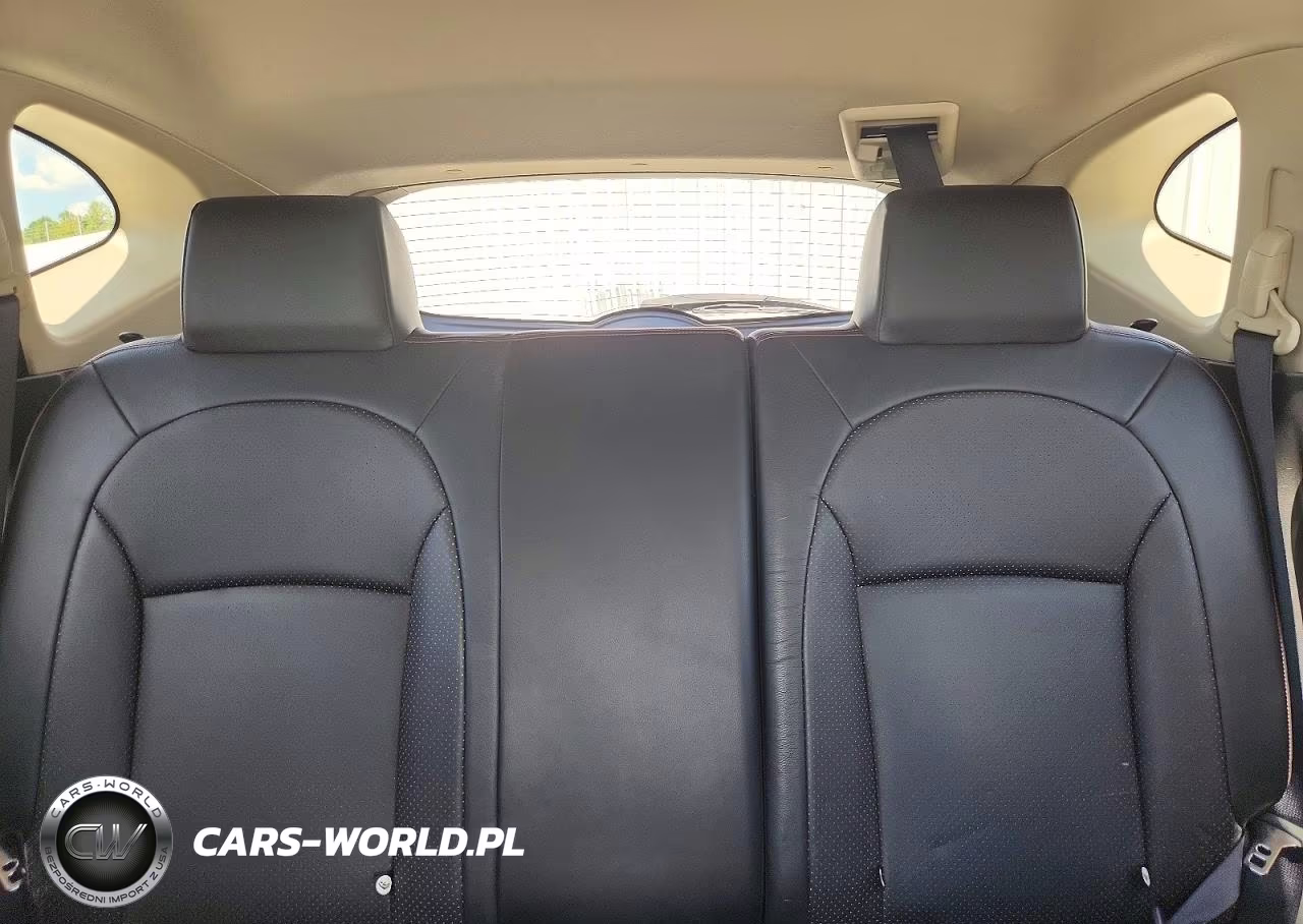 2011 Nissan Rogue S VIN:JN8AS5MV0BW263627 - 10
