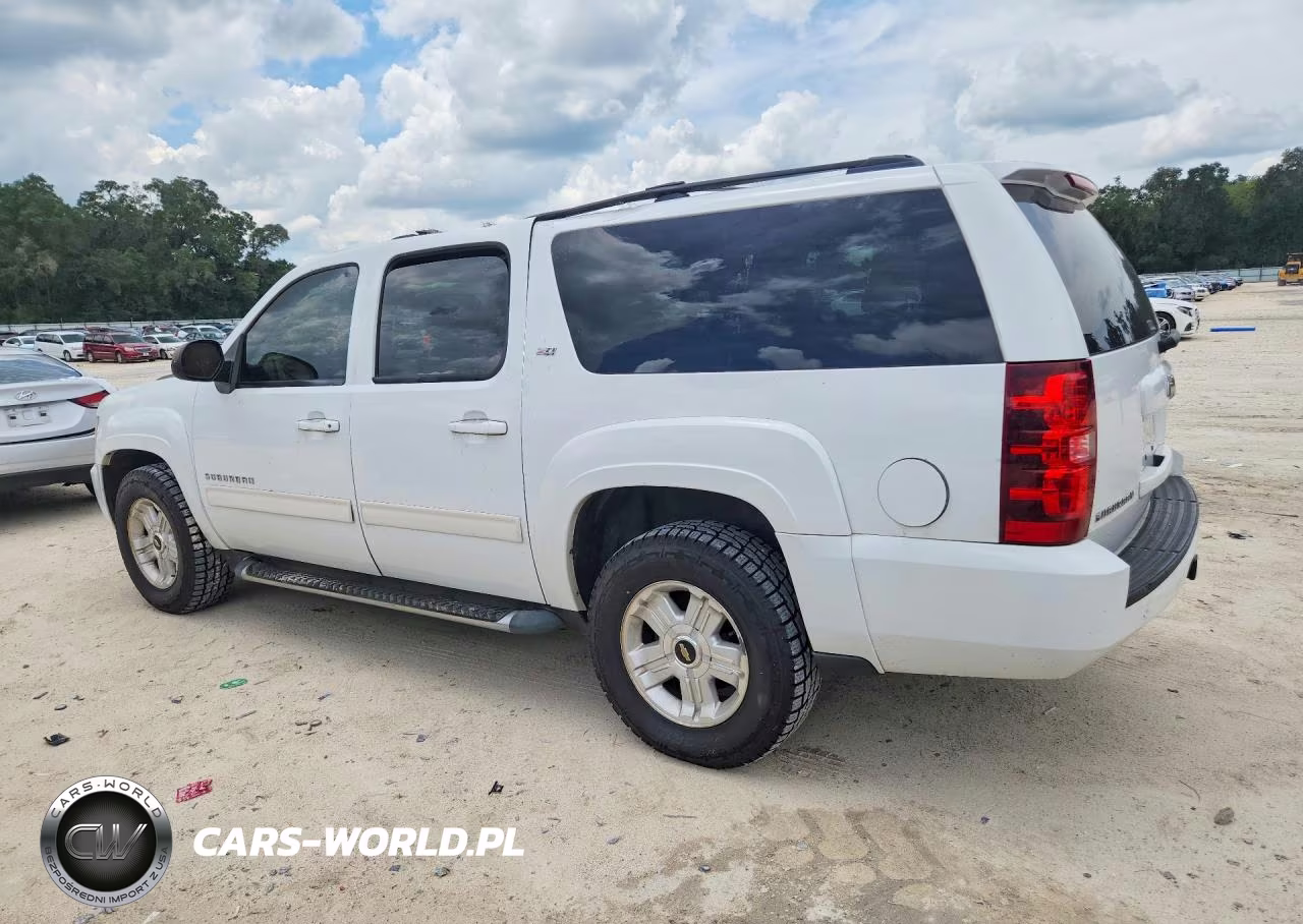 2010 Chevrolet Suburban K1500 Lt VIN:1GNUKJE36AR178990 - 2