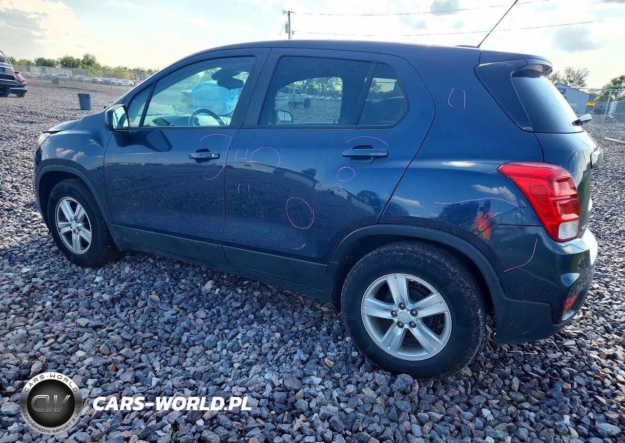 2019 Chevrolet Trax Ls VIN:3GNCJKSB4KL205841 - 2