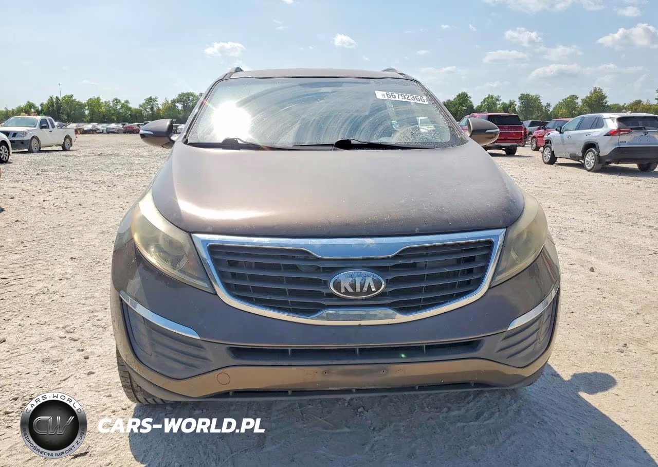 2013 Kia Sportage Lx VIN:KNDPB3A25D7352563 - 5