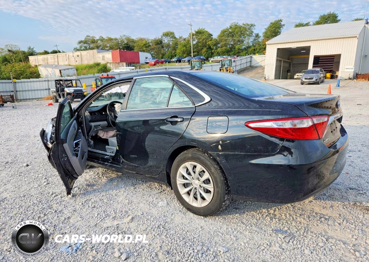 2017 Toyota Camry Le VIN:4T1BF1FK7HU686690 - 2