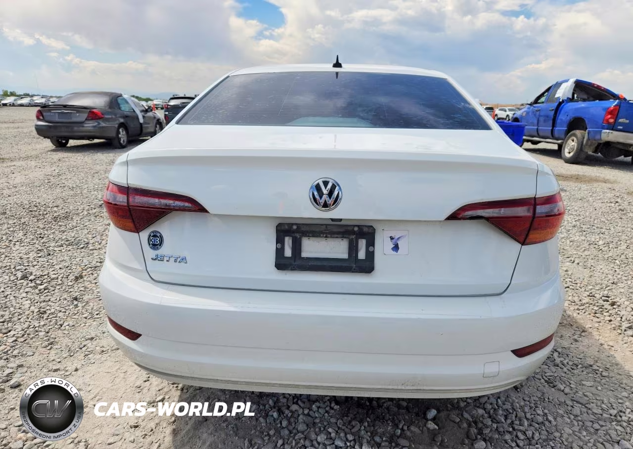 2019 Volkswagen Jetta S VIN:3VWCB7BU3KM275830 - 6