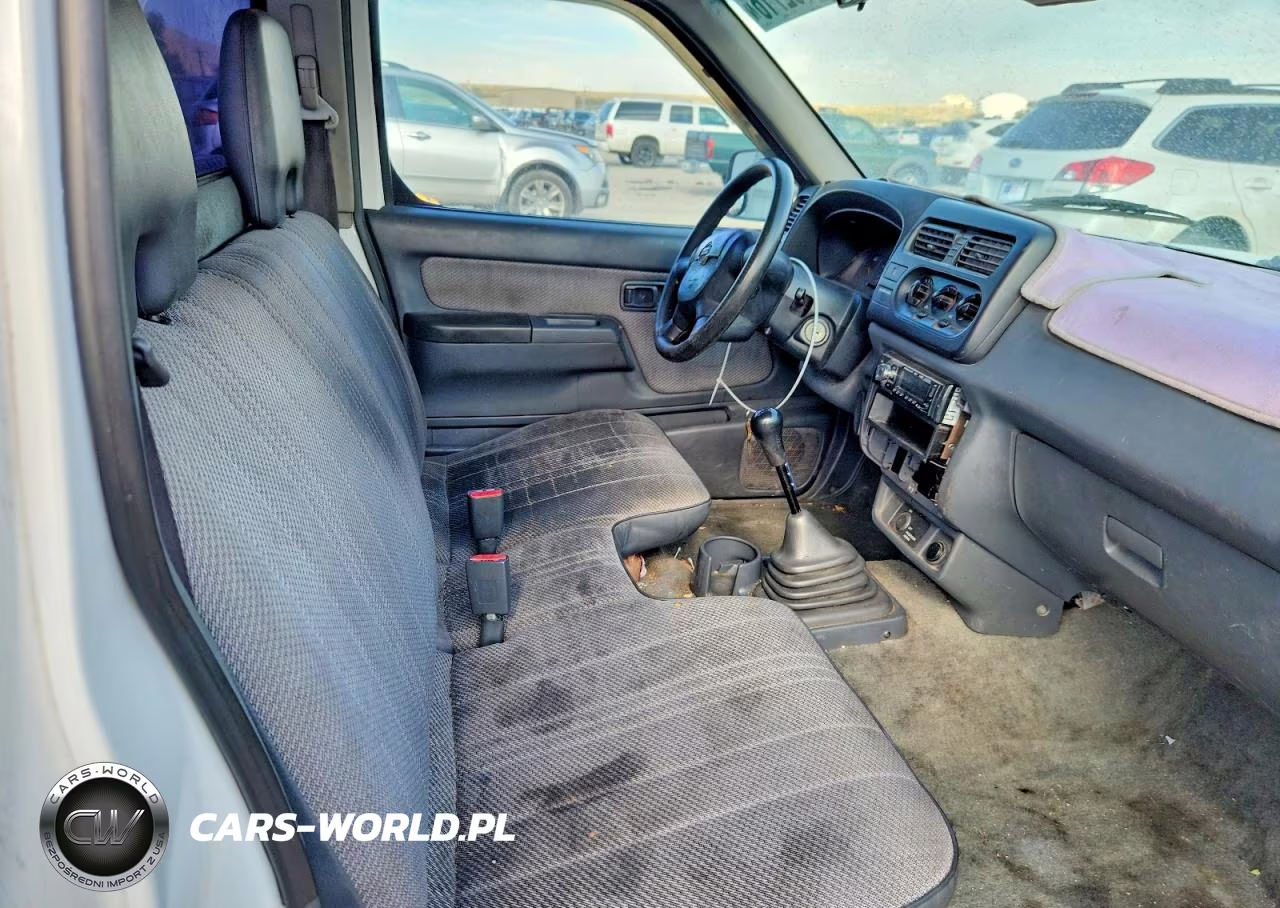 2001 Nissan Frontier Xe VIN:1N6DD21S51C363585 - 10