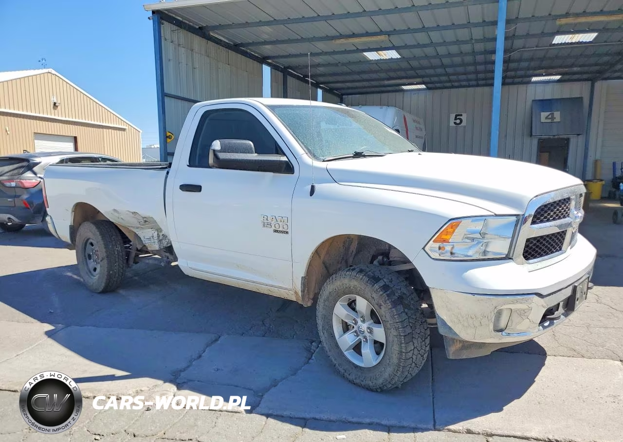 2022 Ram 1500 Classic Tradesman VIN:3C6JR7DG6NG206346 - 4