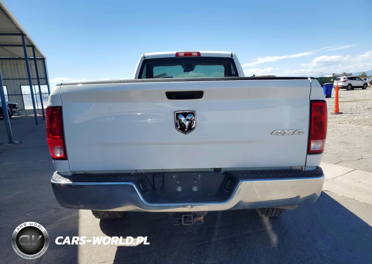 2022 Ram 1500 Classic Tradesman VIN:3C6JR7DG6NG206346 - 6