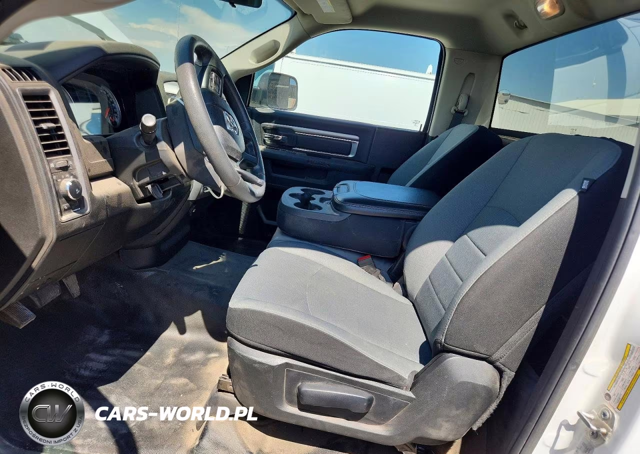 2022 Ram 1500 Classic Tradesman VIN:3C6JR7DG6NG206346 - 7