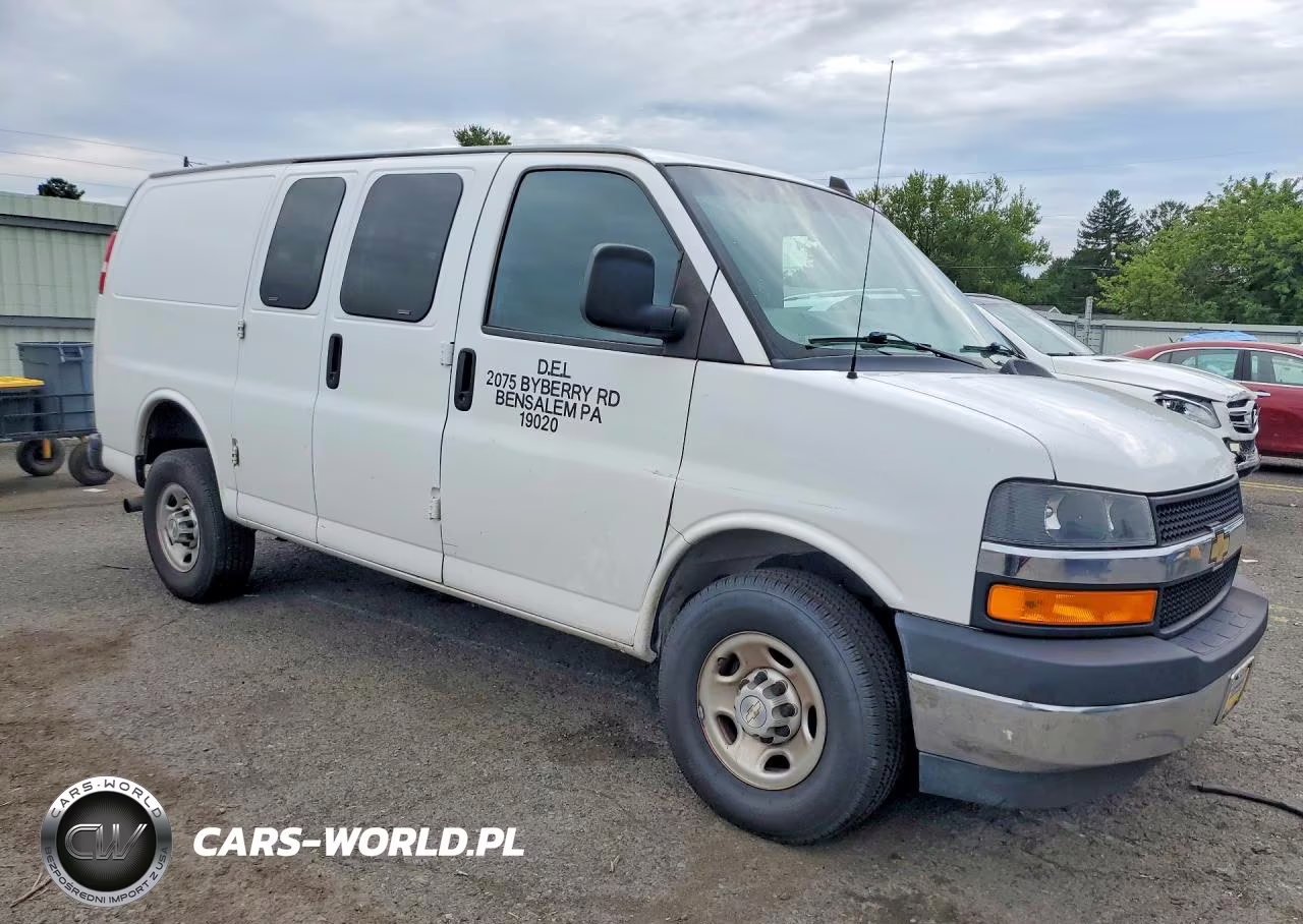 2022 Chevrolet Express G2500 VIN:1GCWGAFP7N1277620 - 4
