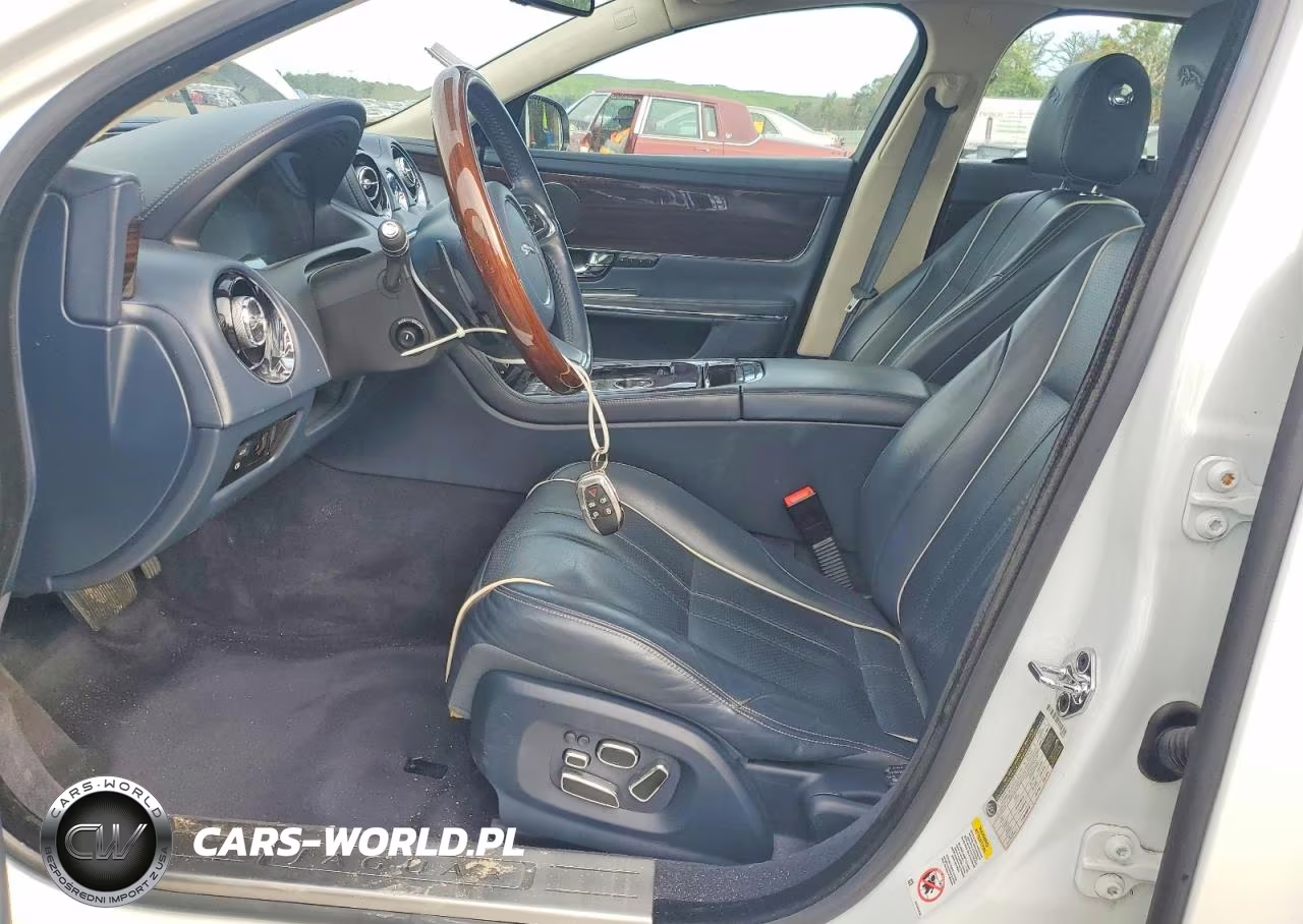 2012 Jaguar Xjl VIN:SAJWA2GB9CLV32698 - 7