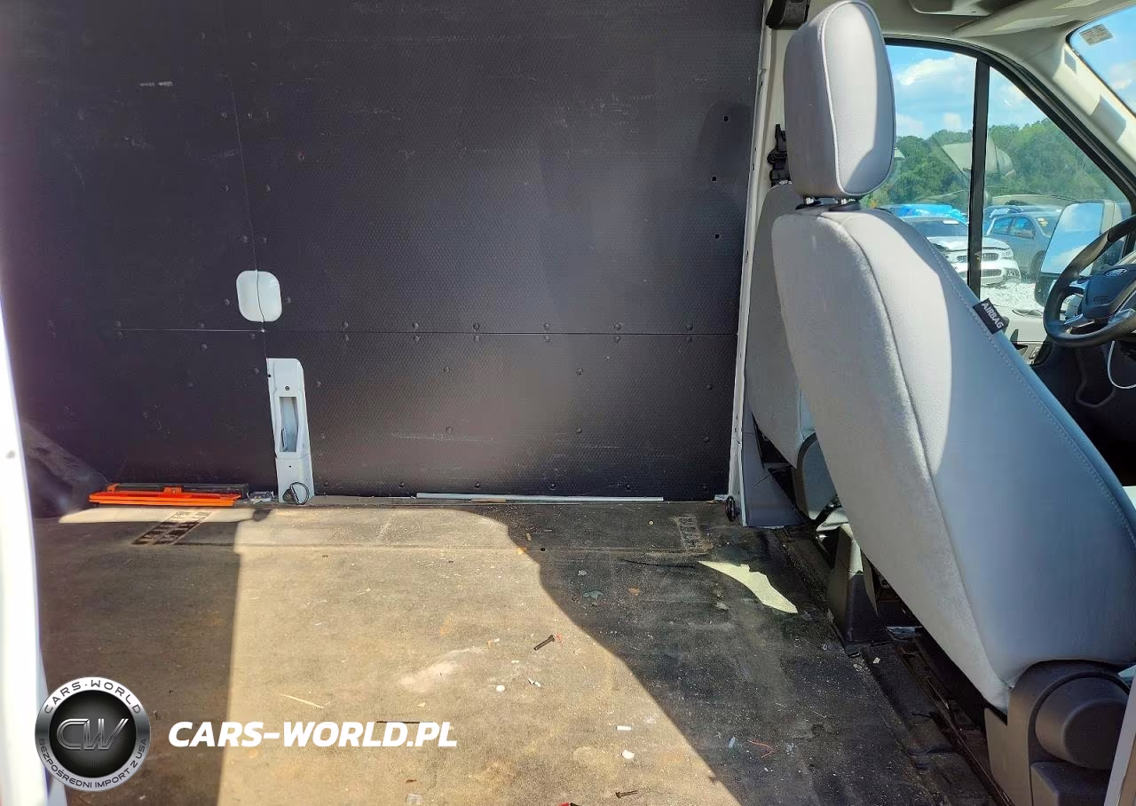 2019 Ford Transit 250 Delivery Van VIN:1FTYR2CM1KKB18262 - 11