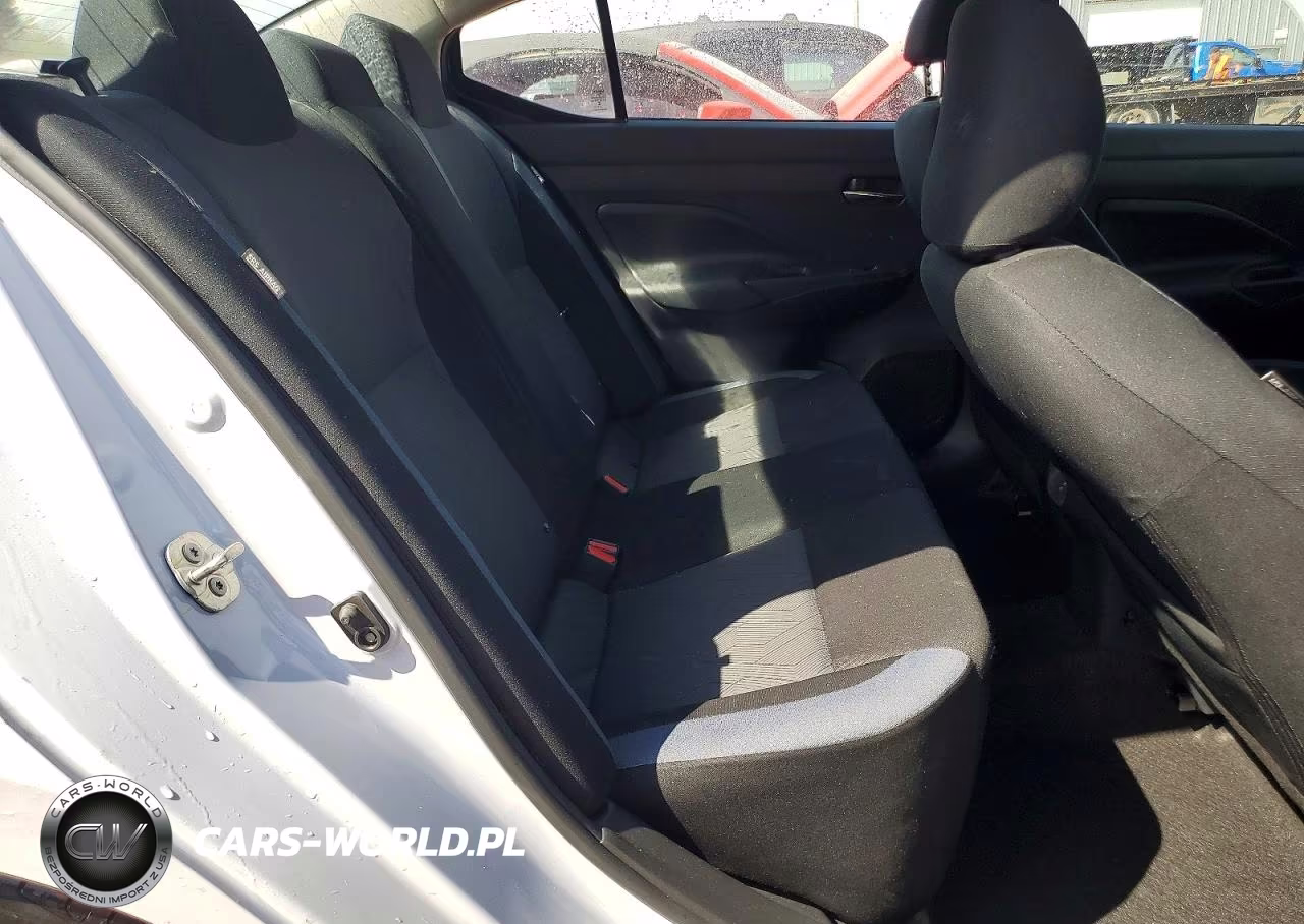 2024 Nissan Versa Sv VIN:3N1CN8EV8RL928580 - 10