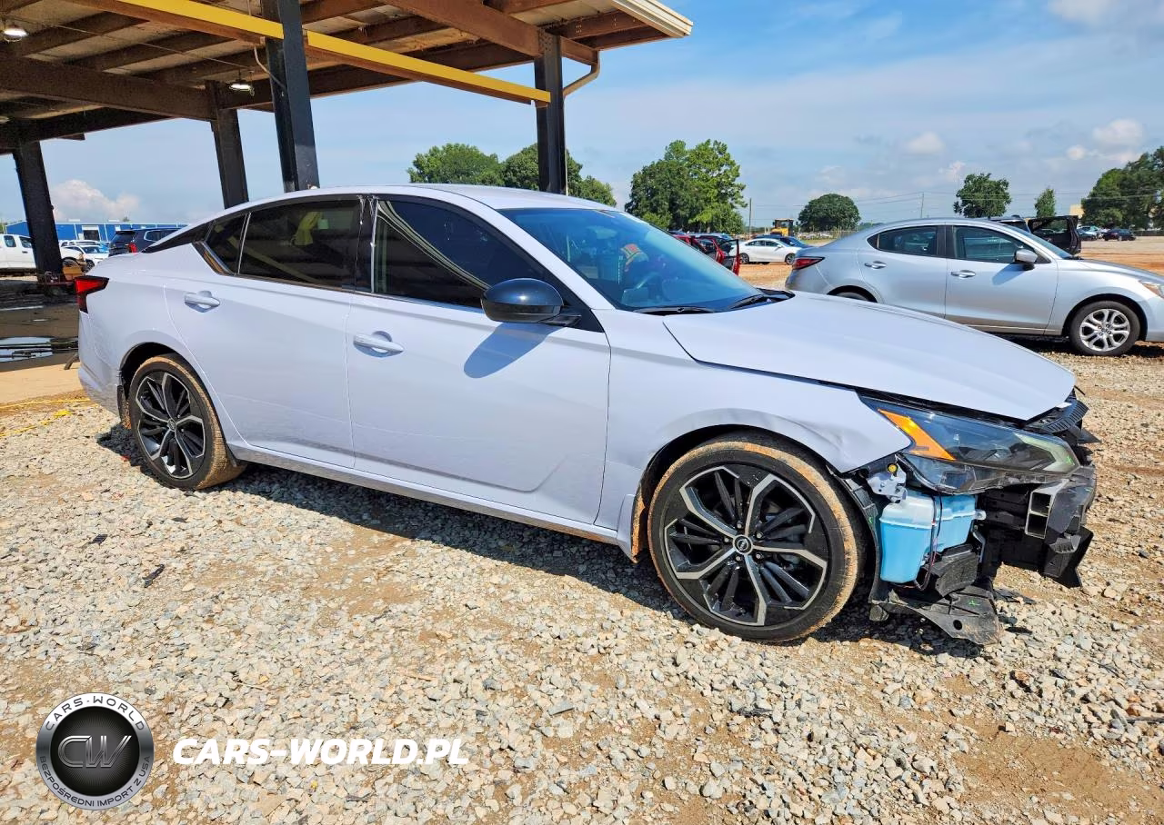 2025 Nissan Altima Sr VIN:1N4BL4CV3SN334260 - 4