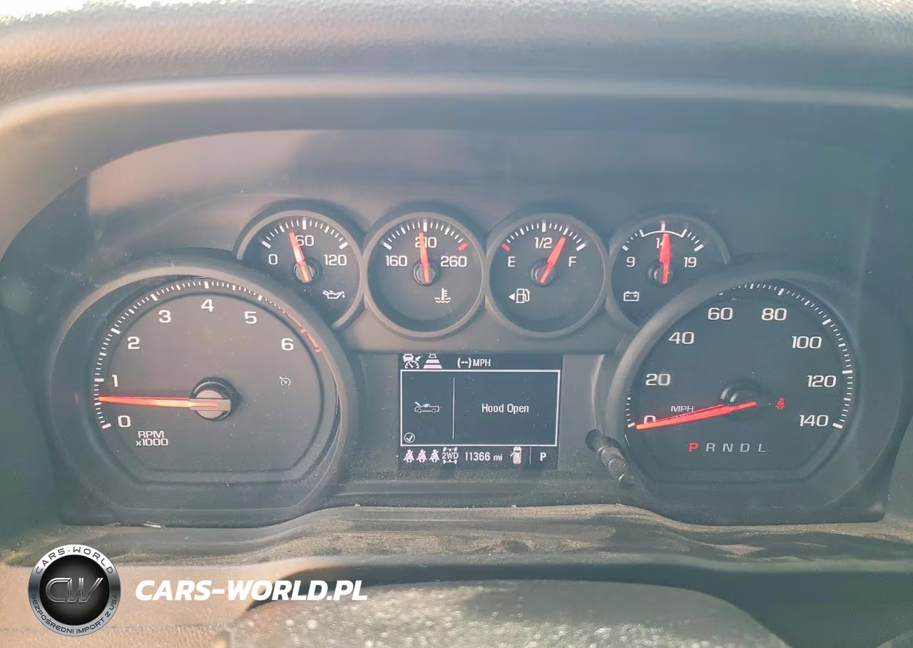 2026 Chevrolet Silverado K2500 Custom VIN:2GC4KME72T1129701 - 9