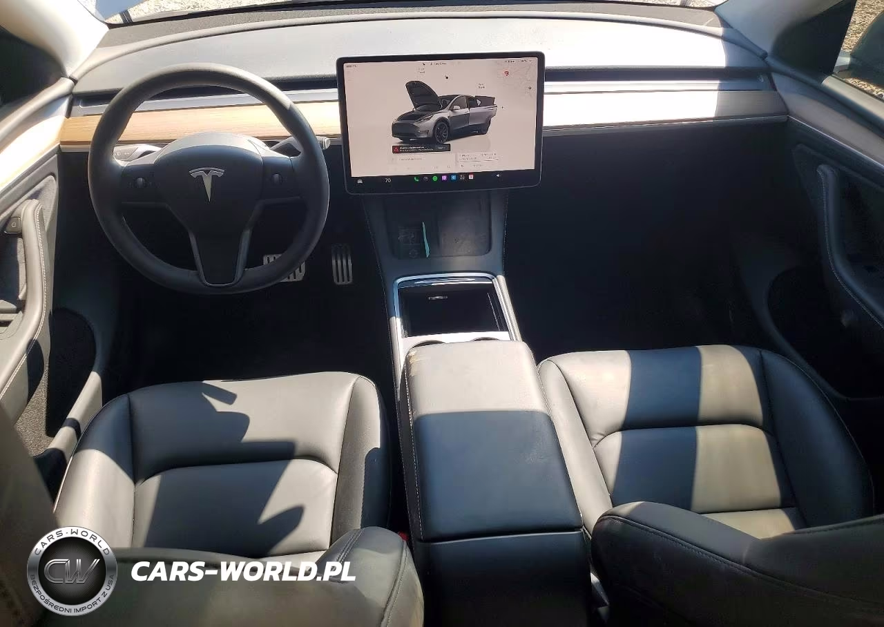 2024 Tesla Model Y VIN:7SAYGDEF6RA321140 - 8