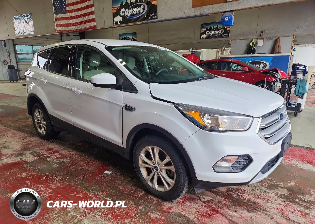 2019 Ford Escape Se VIN:1FMCU9GD5KUB97995 - 4