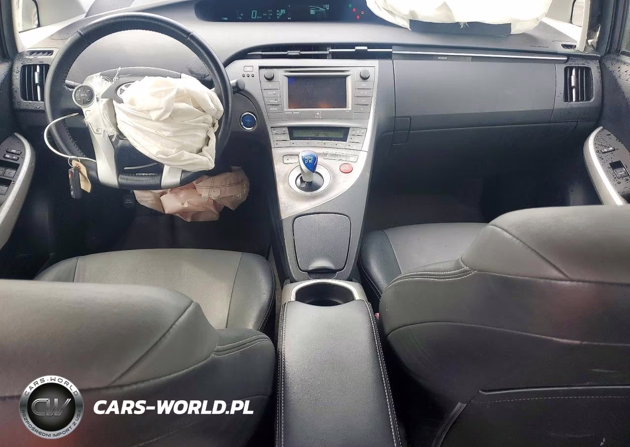 2013 Toyota Prius Four VIN:JTDKN3DU7D5690640 - 8