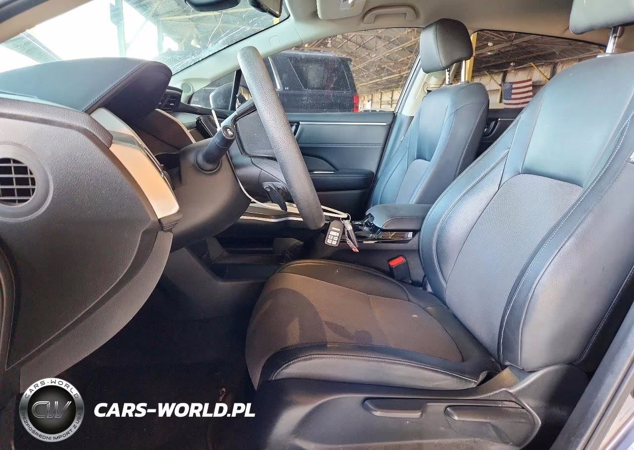 2020 Honda Clarity VIN:JHMZC5F15LC000055 - 7