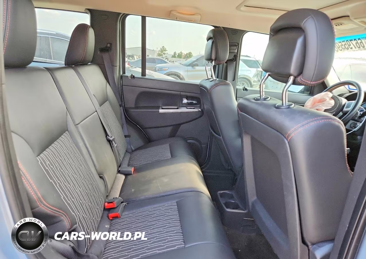 2012 Jeep Liberty Sport VIN:1C4PJMAK0CW132440 - 10