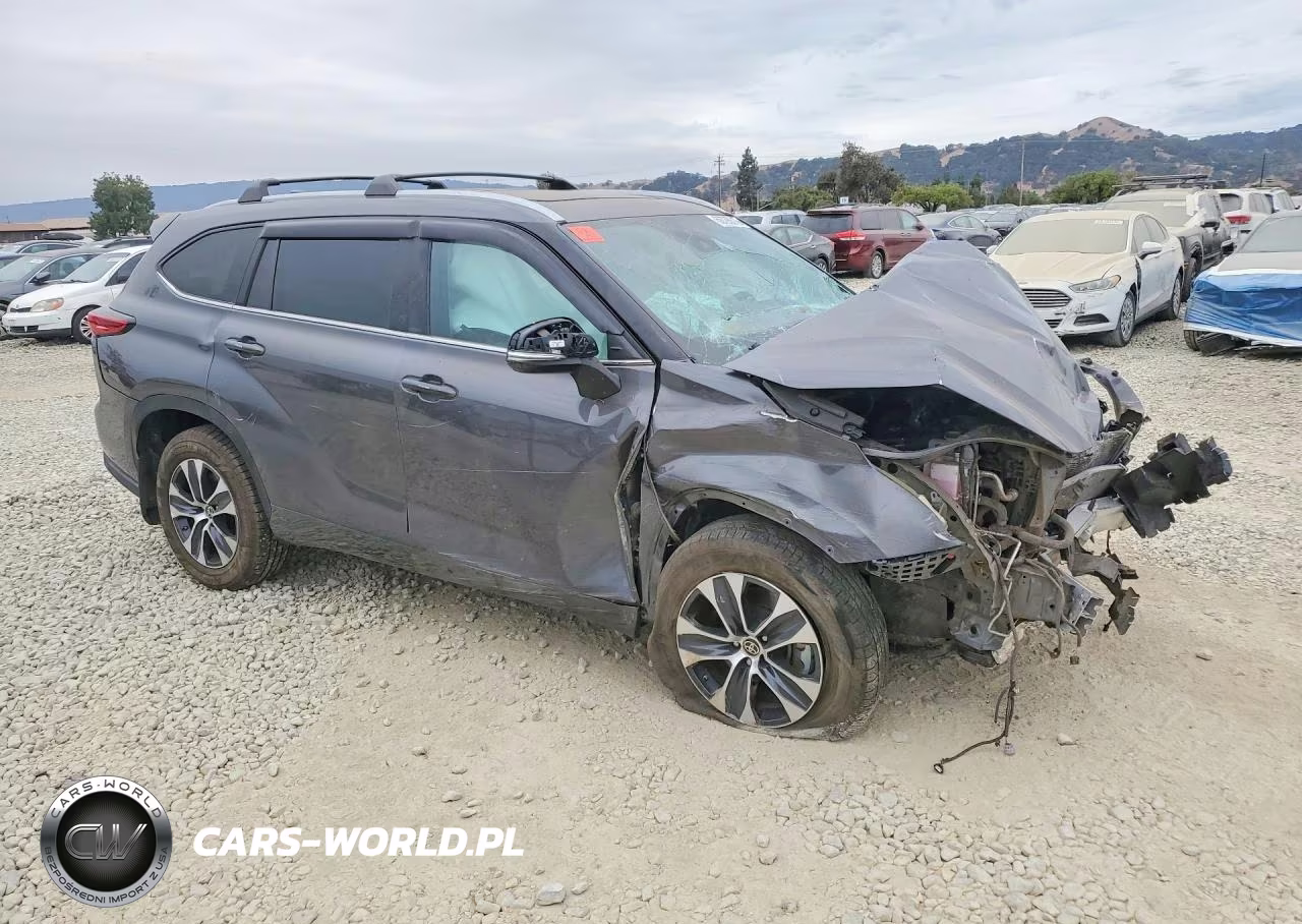 2023 Toyota Highlander Hybrid Xle VIN:5TDKARAH4PS524712 - 4