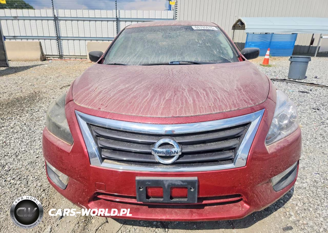 2014 Nissan Altima 2.5 S VIN:1N4AL3AP9EN350249 - 5