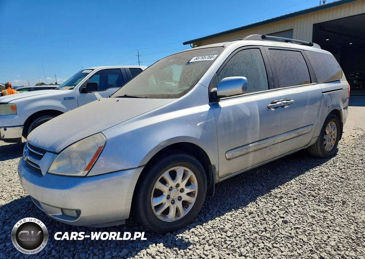 2006 Kia Sedona Lx