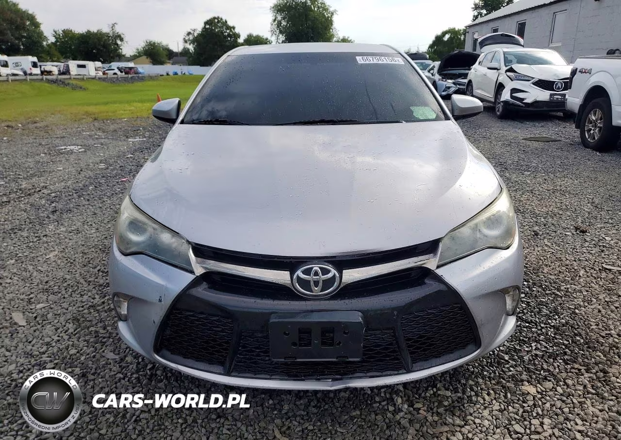 2017 Toyota Camry Se VIN:4T1BF1FKXHU312946 - 5