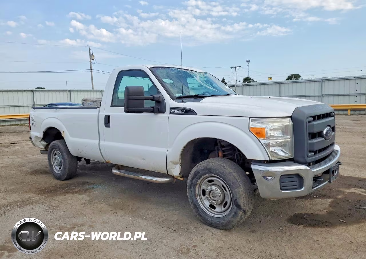 2013 Ford F250 Super Duty VIN:1FTBF2B60DEA30922 - 4