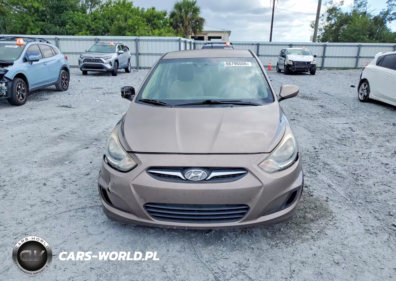 2013 Hyundai Accent Gls VIN:KMHCT4AE9DU571549 - 5