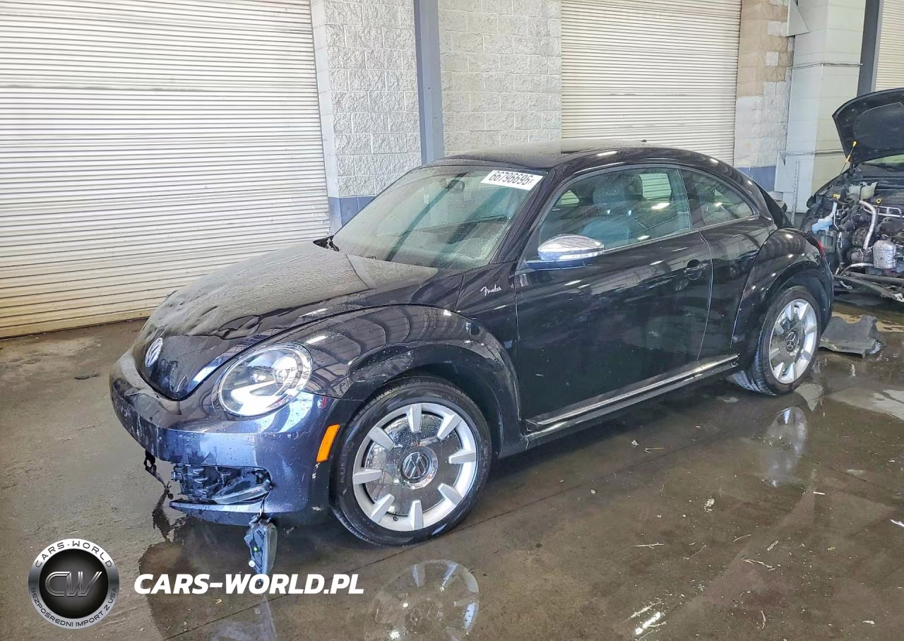 2013 Volkswagen Beetle Turbo – zdjęcie 1 z 13