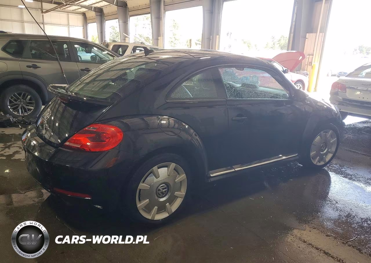 2013 Volkswagen Beetle Turbo VIN:3VWVT7AT9DM685193 - 3