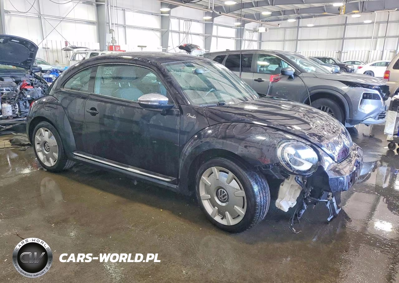 2013 Volkswagen Beetle Turbo VIN:3VWVT7AT9DM685193 - 4