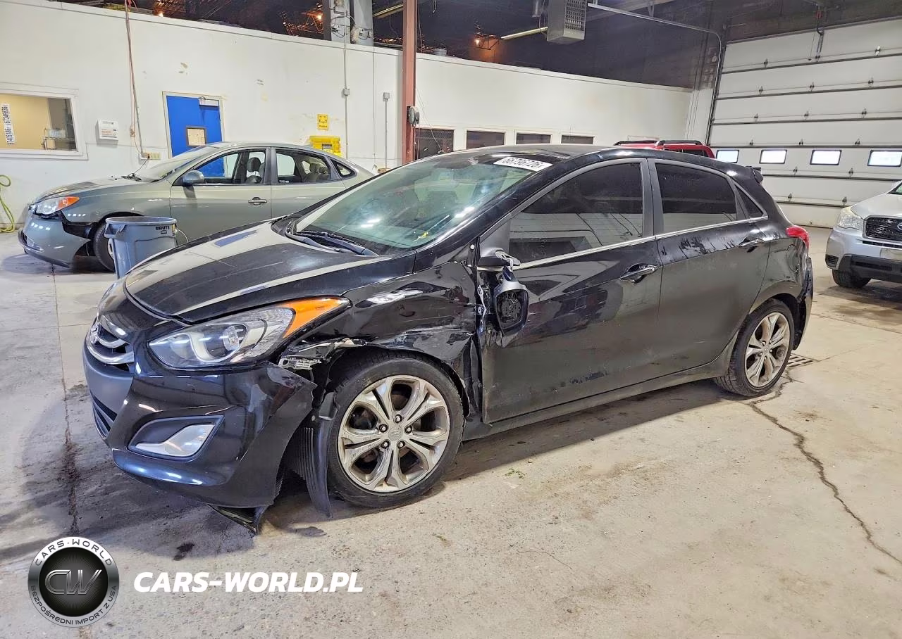 2013 Hyundai Elantra Gt Base – zdjęcie 1 z 12