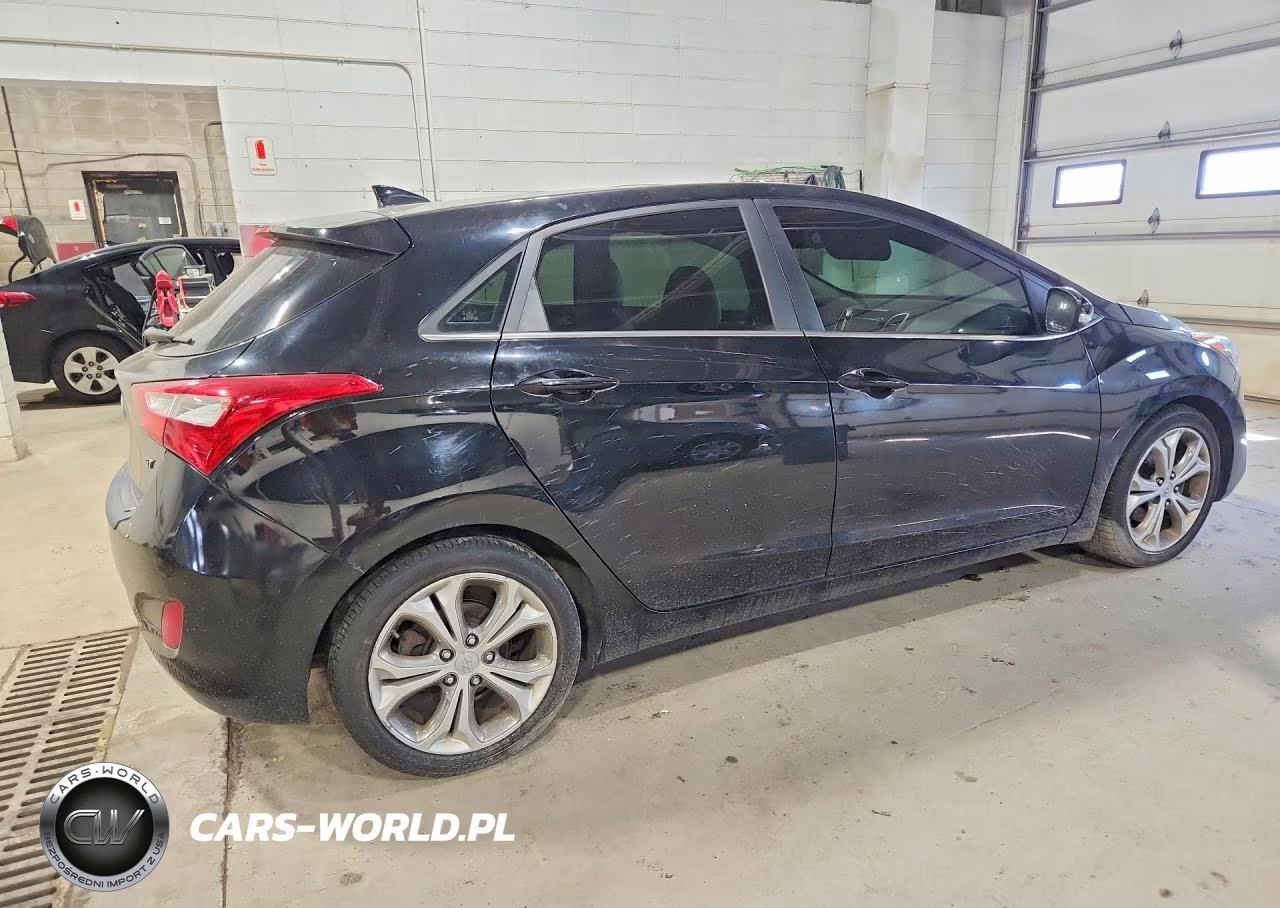 2013 Hyundai Elantra Gt Base VIN:KMHD35LE7DU088813 - 3